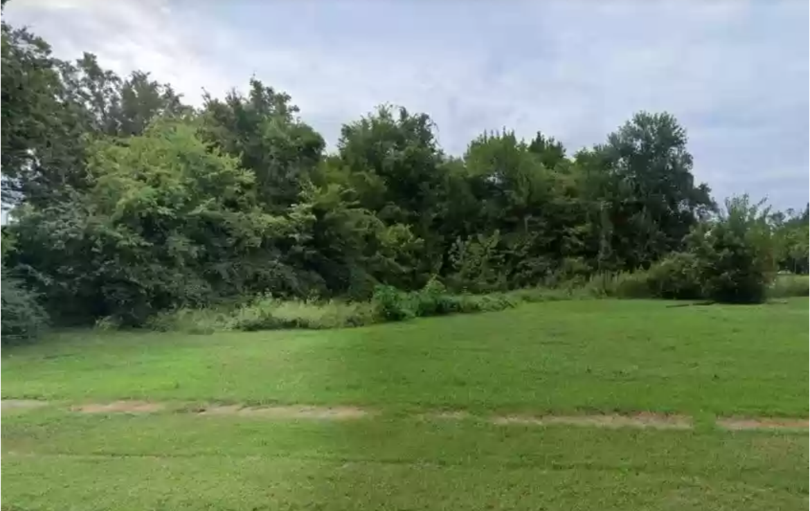 .16 acre lot N 9th St Fort Smith, AR 72904 $12,000