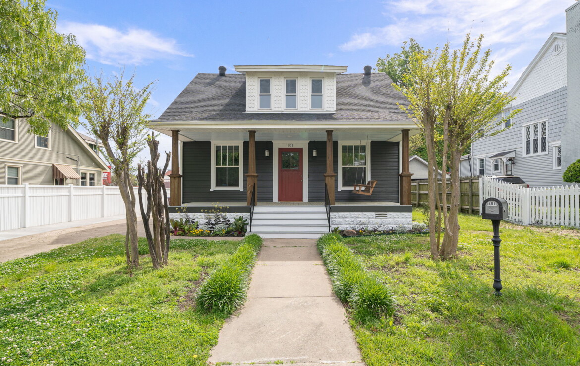 801 S 25th St Home in Fort Smith For Sale